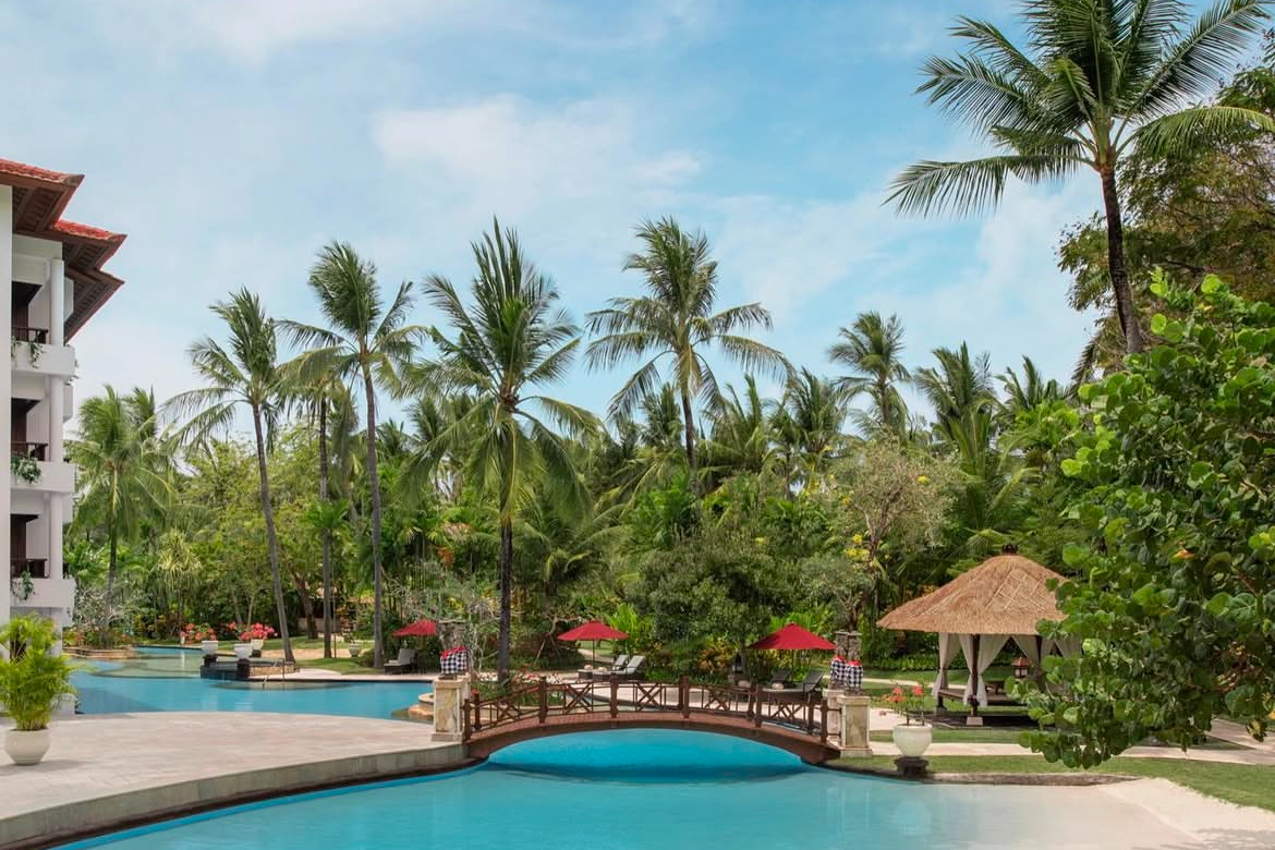 A luxury staycation in a tropical paradise.