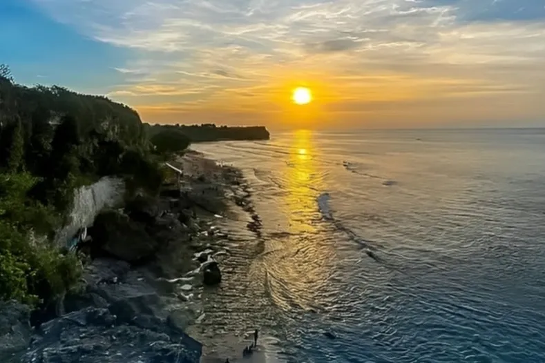 Balangan, where the sunset and sea become one.