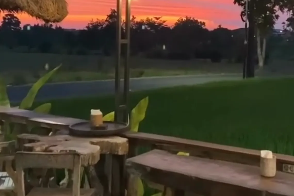 enak, murah, dan berasa banget bumbunya