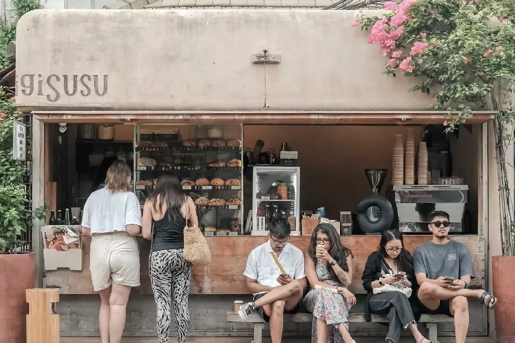 Kopi enak + tempat kece = Gigi Susu Canggu!