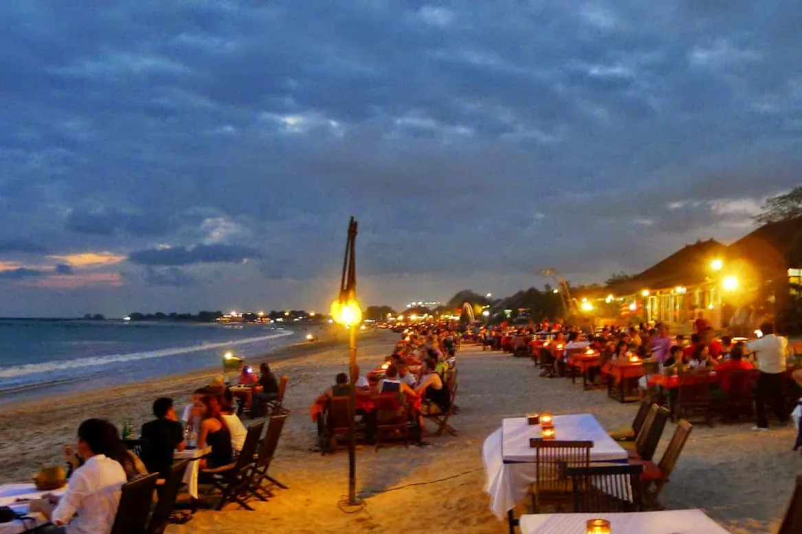 pantai Jimbaran beach