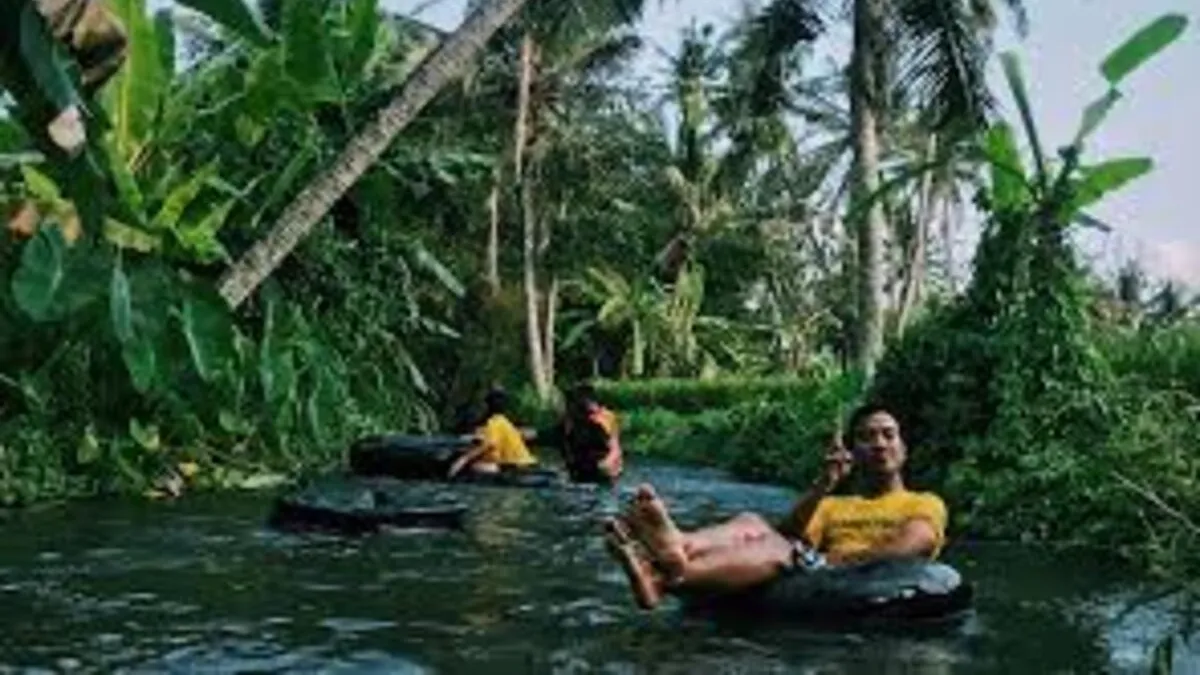 Lazy river 1