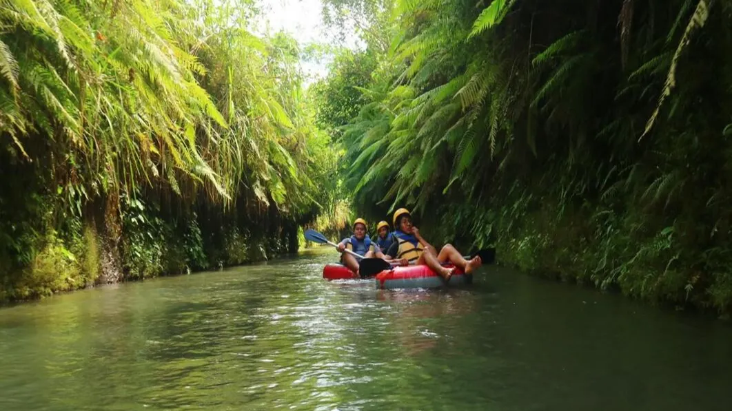 Lazy river 3
