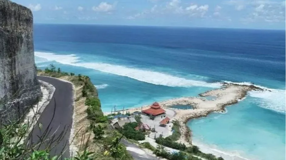 pantai melasti