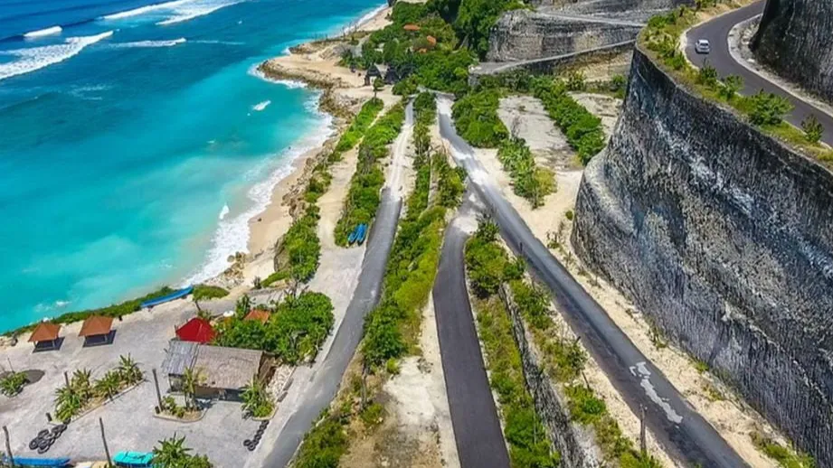 pantai melasti