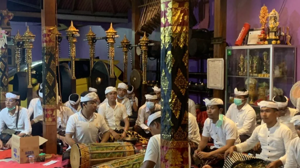 Petang 4